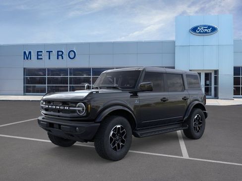 New 2026 Ford Bronco Outer Banks AWD/4WD image 2