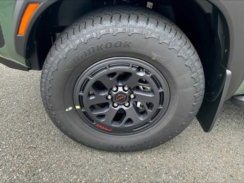 New 2025 Nissan Frontier PRO-4X image 7