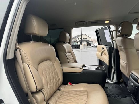 Used 2022 Nissan Armada Platinum AWD/4WD image 36