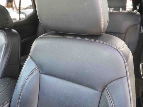 Used 2019 Chevrolet Traverse LT w/ LT Premium Package image 28