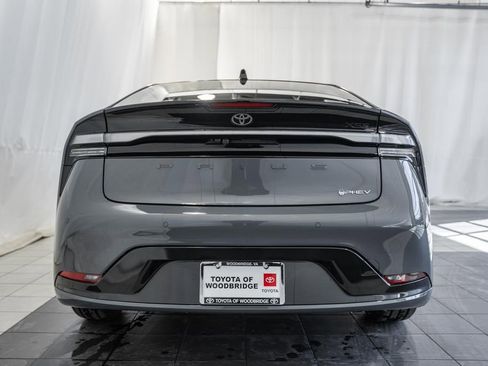 New 2026 Toyota Prius Plug-In Hybrid image 5