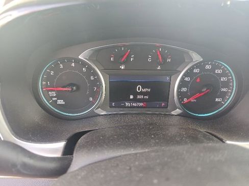 Used 2020 Chevrolet Traverse LT FWD image 8