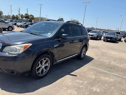 Used 2015 Subaru Forester 2.5i Touring w/ Popular Package #2 AWD/4WD image 2