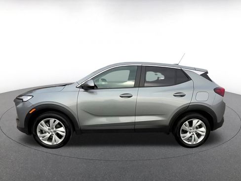 Used 2025 Buick Encore GX Preferred image 9