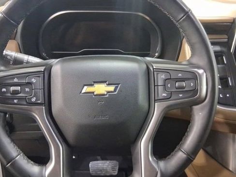 Used 2024 Chevrolet Tahoe Premier image 11