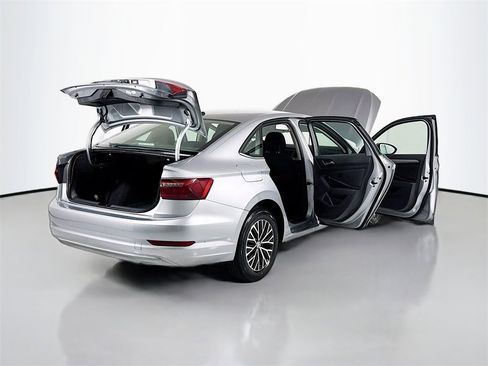 Used 2021 Volkswagen Jetta S image 22