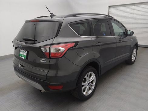 Used 2018 Ford Escape SE w/ SE Sync 3 Package image 9