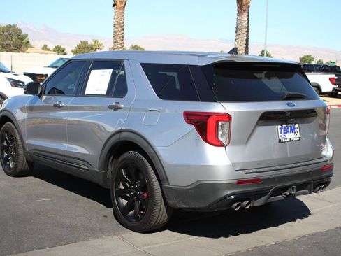 Certified 2021 Ford Explorer ST AWD/4WD image 5