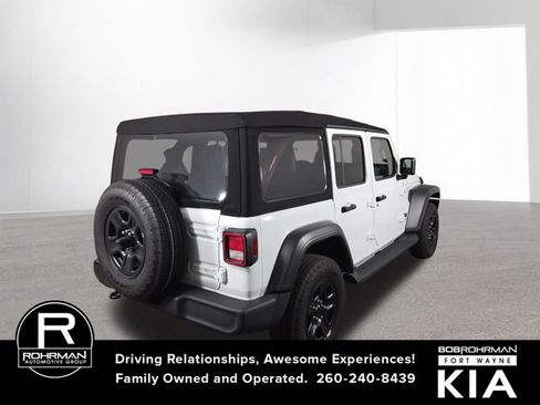 Used 2024 Jeep Wrangler Sport image 6