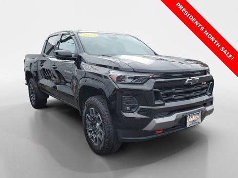 Used 2023 Chevrolet Colorado Z71 image 1