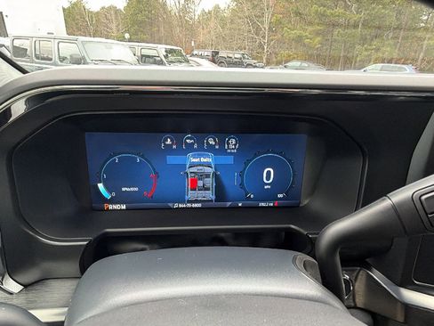 Used 2025 Ford F250 Lariat w/ Chrome Package image 29