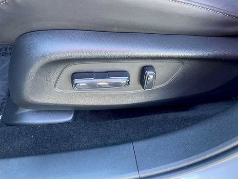 Certified 2025 Acura ADX AWD image 8