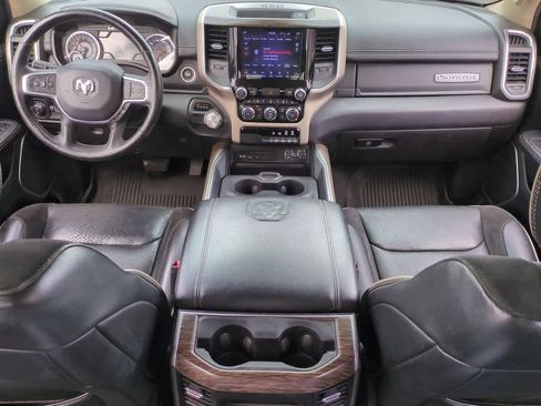 Used 2019 RAM 1500 Laramie image 15