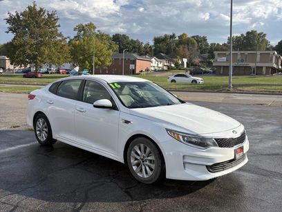 Used 2016 Kia Optima LX w/ Option Group 014