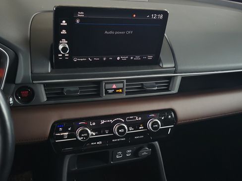 Used 2025 Honda Pilot Elite image 28