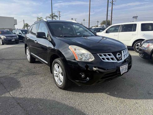 Used 2012 Nissan Rogue SV w/ Premium Pkg image 7