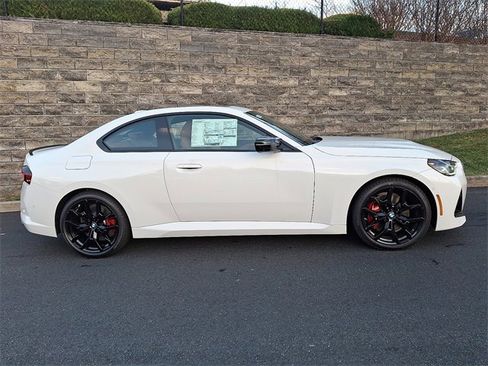 New 2026 BMW M240i xDrive Coupe w/ Premium Package image 7