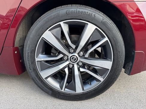 Used 2020 Nissan Maxima 3.5 SL FWD image 25