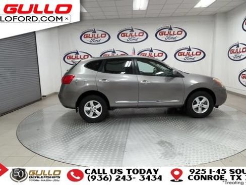 Used 2013 Nissan Rogue S w/ Special Edition Pkg FWD image 9