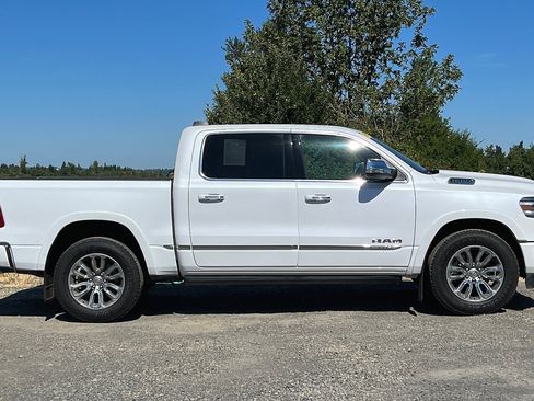 Used 2021 RAM 1500 Limited image 3