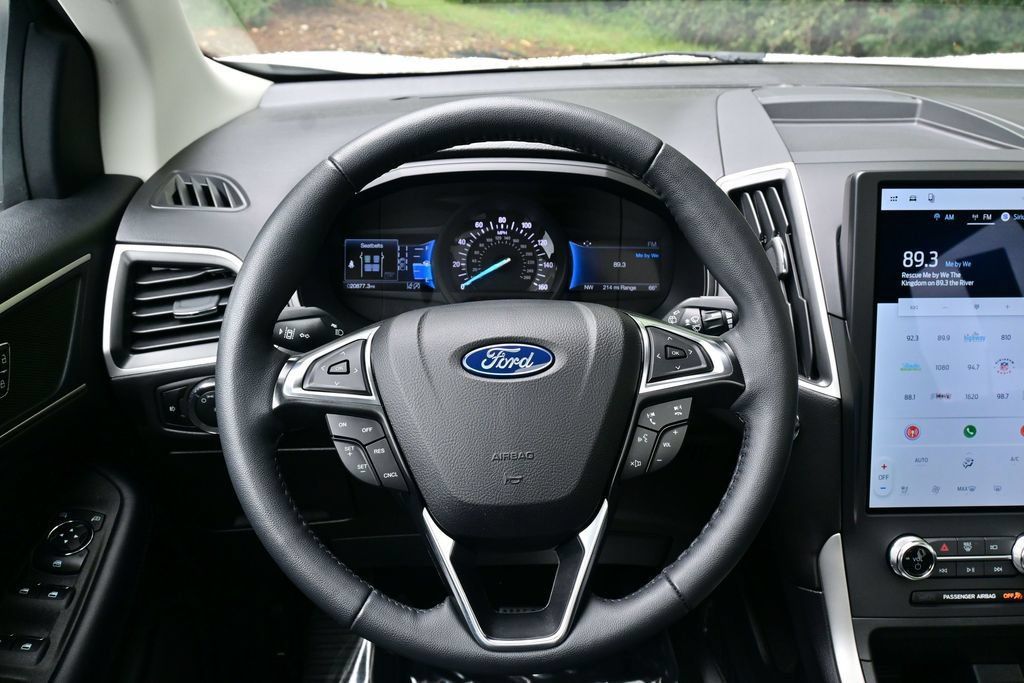 Used 2024 Ford Edge SEL w/ Convenience Package AWD/4WD image 34