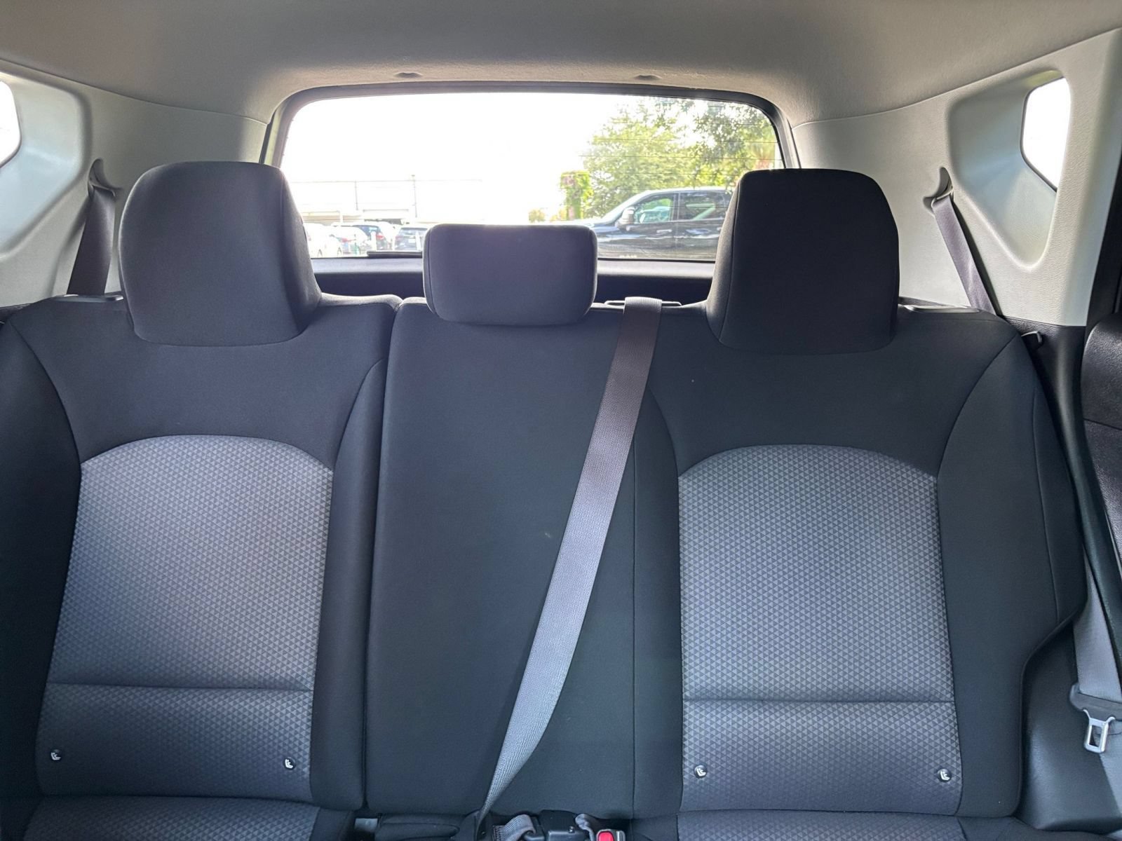 Used 2025 Kia Soul LX w/ LX Technology Package FWD image 37