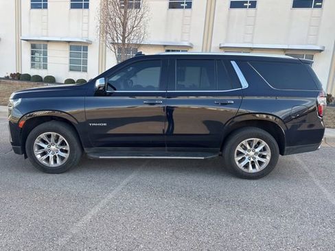 Used 2023 Chevrolet Tahoe Premier w/ Premium Package image 8