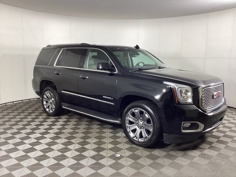 Used 2016 GMC Yukon Denali w/ Open Road Package AWD/4WD image 1