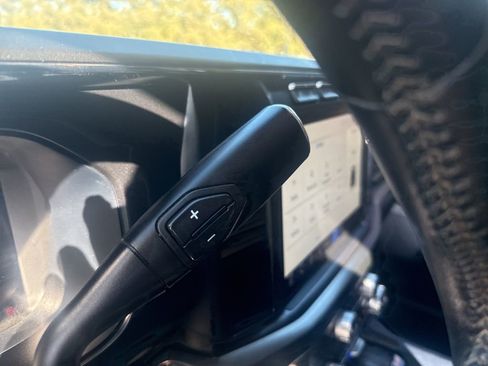 Used 2024 Ford F350 Lariat w/ FX4 Off-Road Package image 19