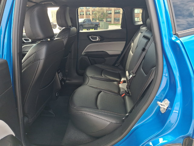 Used 2024 Jeep Compass Limited AWD/4WD image 10