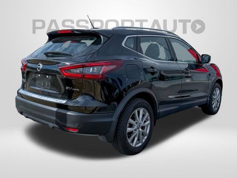 Certified 2022 Nissan Rogue Sport SV image 7