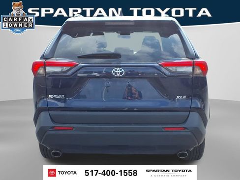 Used 2024 Toyota RAV4 XLE FWD image 7