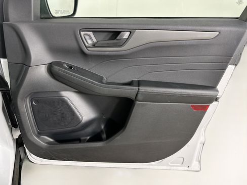 Used 2023 Ford Escape Active image 31