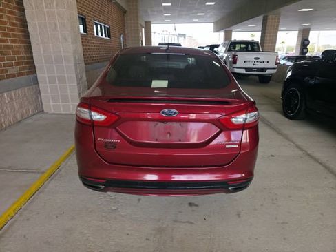 Used 2015 Ford Fusion Titanium image 5