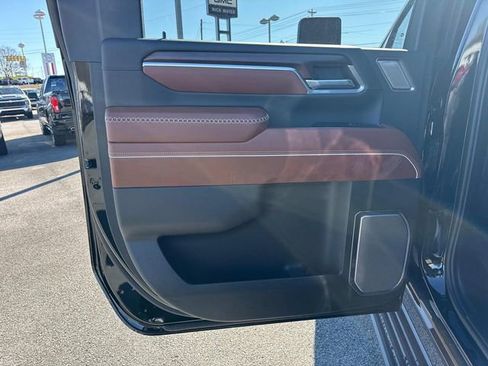 New 2026 GMC Sierra 3500 Denali Ultimate image 15