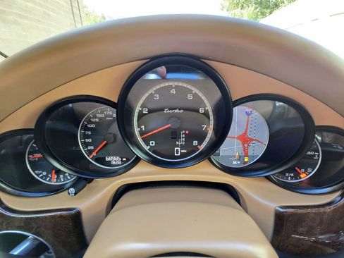 Used 2011 Porsche Panamera Turbo image 24