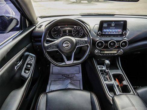 Used 2024 Nissan Sentra SR w/ SR Premium Package image 26