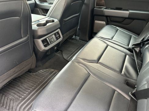 Used 2024 Ford F250 Lariat image 13
