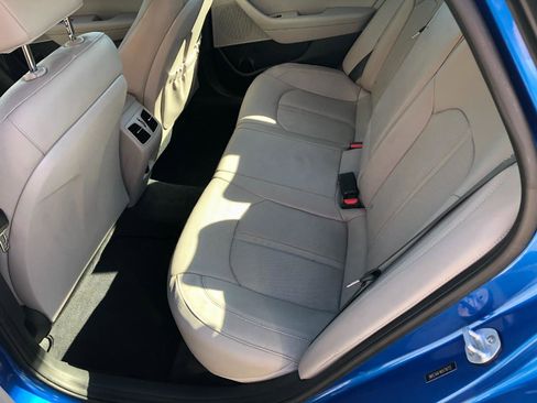 Used 2019 Hyundai Sonata Limited FWD image 26