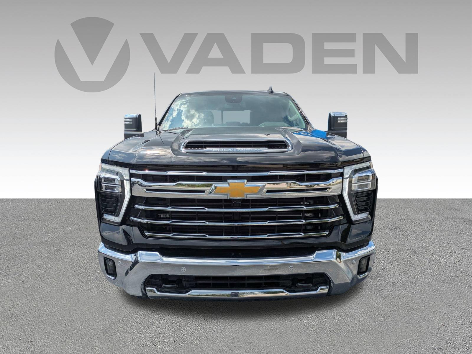 New 2026 Chevrolet Silverado 2500 LTZ w/ LTZ Convenience Package AWD/4WD image 28