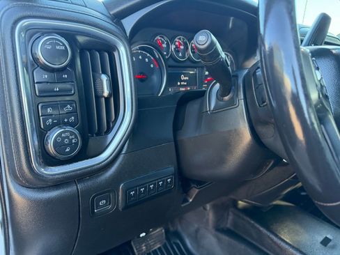 Used 2021 Chevrolet Silverado 2500 LT w/ Convenience Package image 25