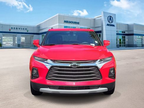 Used 2020 Chevrolet Blazer LT FWD image 2