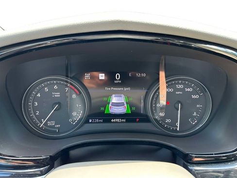 Used 2020 Cadillac XT6 Premium Luxury AWD/4WD image 14