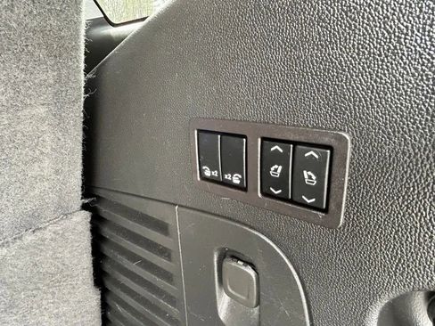 Used 2018 Chevrolet Tahoe Premier image 29