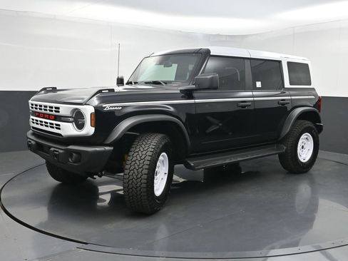 Used 2025 Ford Bronco Heritage Edition AWD/4WD image 23