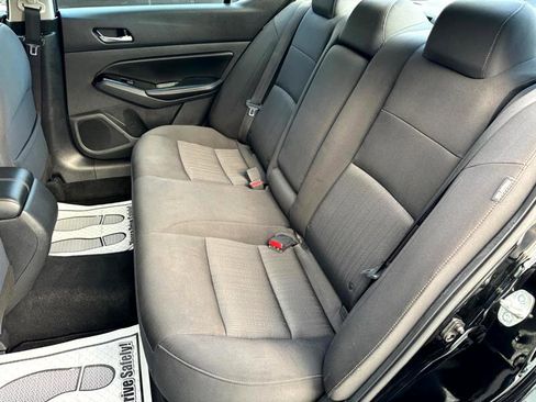 Used 2021 Nissan Altima 2.5 SV image 15