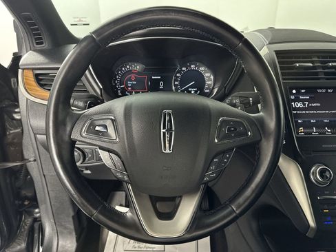 Used 2018 Lincoln MKC Reserve image 14
