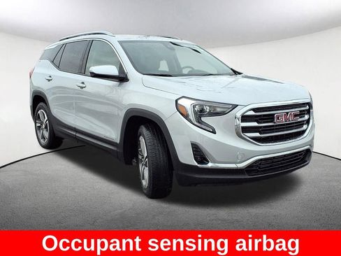 Used 2020 GMC Terrain SLT image 28