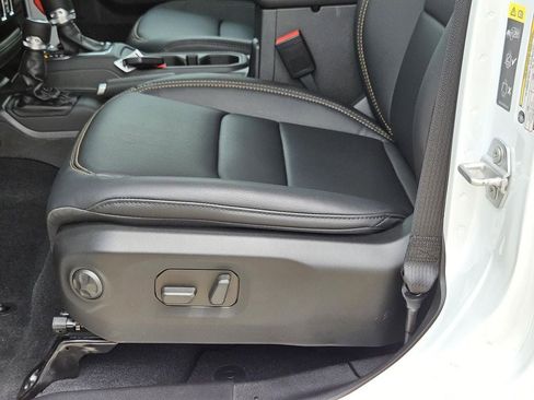 New 2025 Jeep Wrangler Unlimited Sahara image 18