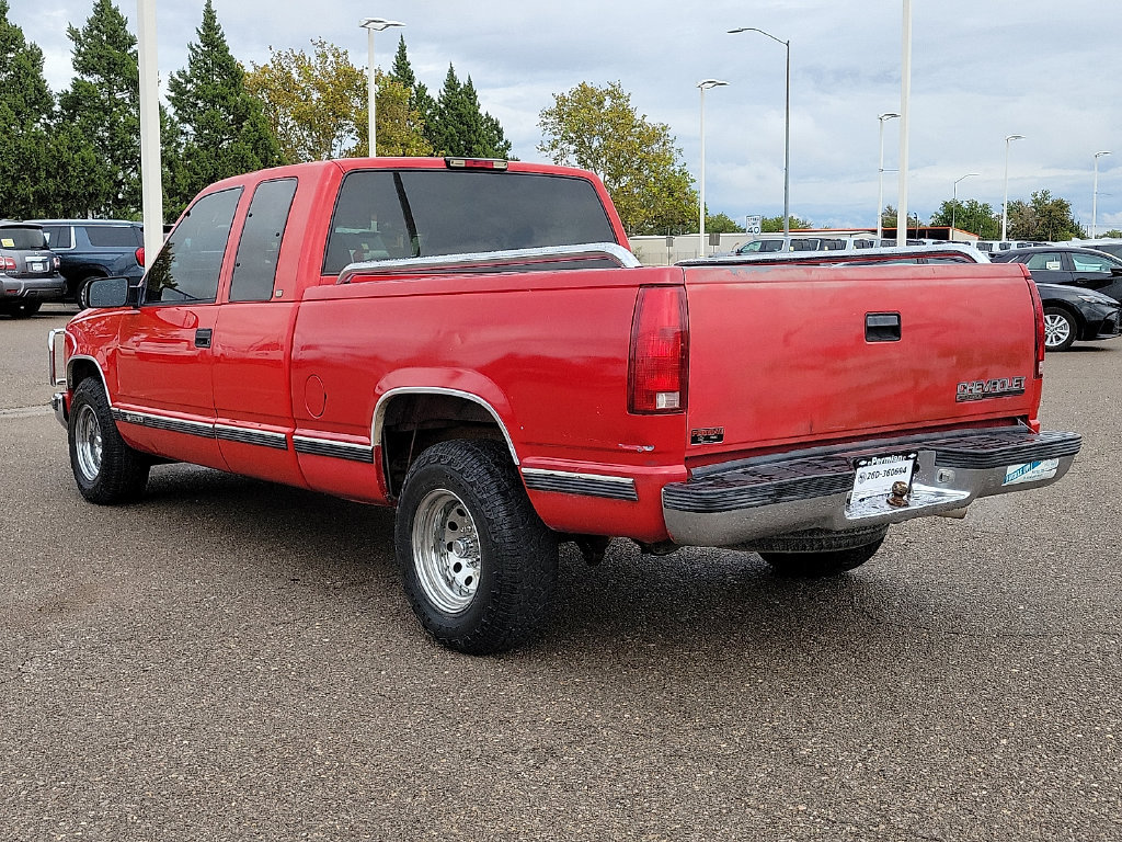 Used 1998 Chevrolet Silverado 1500 2WD Extended Cab w/ Preferred Equipment Group 2 image 8